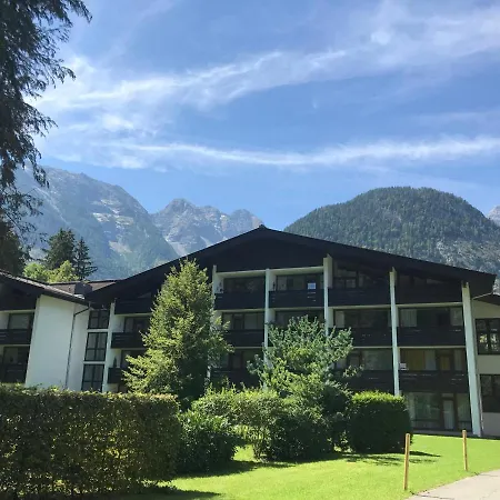 Grubhof Scholsspark, Lofer Mit Garten Und Schwimmbad *