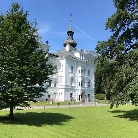 Grubhof Scholsspark, Lofer Mit Garten Und Schwimmbad Apartment
