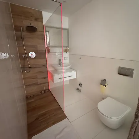 Grubhof Scholsspark, Lofer Mit Garten Und Schwimmbad * Sankt Martin bei Lofer